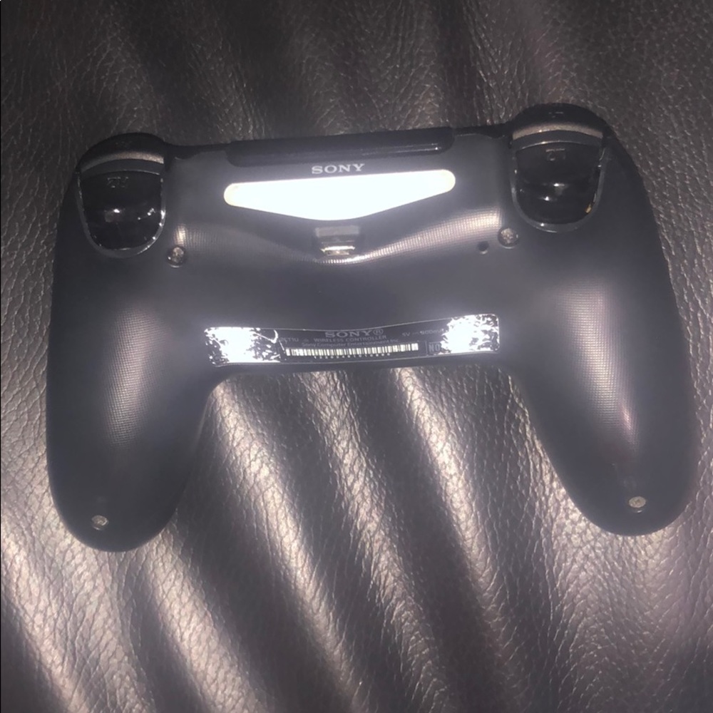 Ps4 Controller - Picture 2 of 2